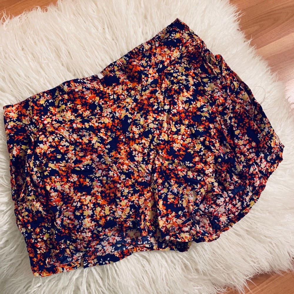 Kirra Floral Shorts